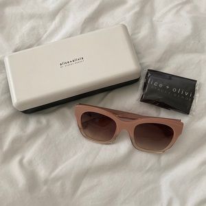 Alice + Olivia Blush Gradient Sunglasses